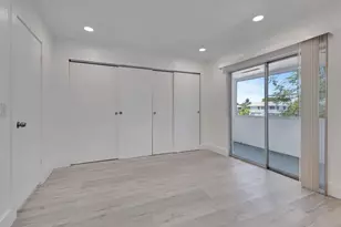 110 Dorchester E, West Palm Beach, FL 33417 - Photo 13