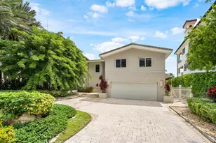 1906 Bay Dr, Pompano Beach, FL 33062 - Photo 1