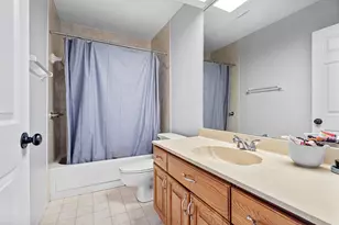 11909 Donlin Dr, Wellington, FL 33414 - Photo 15