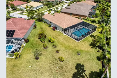 11270 SW Apple Blossom Trail, Port Saint Lucie, FL 34987 - Photo 37