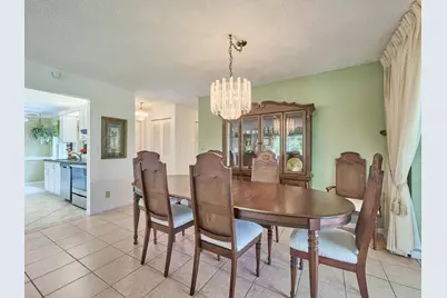 7261 Pine Forest Circle, Lake Worth, FL 33467 - Photo 9