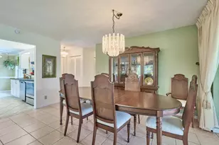 7261 Pine Forest Cir, Lake Worth, FL 33467 - Photo 9