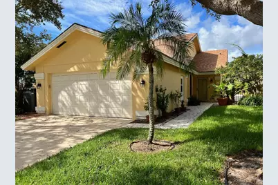100 Cape Pointe Circle, Jupiter, FL 33477 - Photo 1
