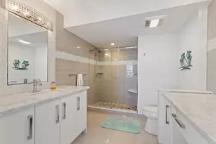 5480 N Ocean Dr, Riviera Beach, FL 33404 - Photo 23