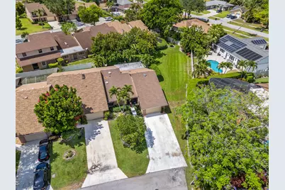 11837 Donlin Drive, Wellington, FL 33414 - Photo 5