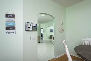 520 NW Galatone Ct, Port Saint Lucie, FL 34986 - Photo 17