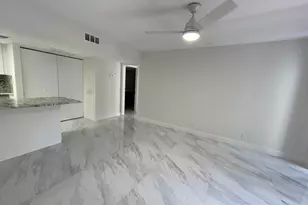 616 Executive Center Dr, West Palm Beach, FL 33401 - Photo 3