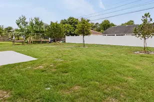 3020 SW Ann Arbor Rd, Port Saint Lucie, FL 34953 - Photo 23