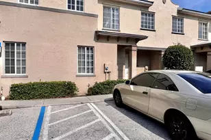 2010 Freeport Ln, Riviera Beach, FL 33404 - Photo 23