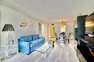 7145 Huntington Ln, Delray Beach, FL 33446 - Photo 13