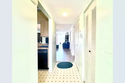 7145 Huntington Lane #102, Delray Beach, FL 33446 - Photo 3