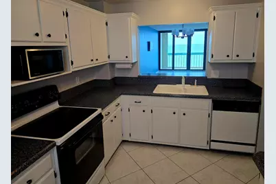 9940 S Ocean Drive #1005, Jensen Beach, FL 34957 - Photo 11