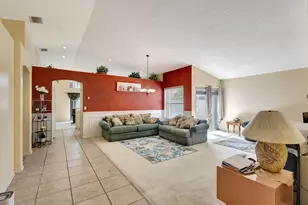 5317 Oakmont Village Cir, Lake Worth, FL 33463 - Photo 3