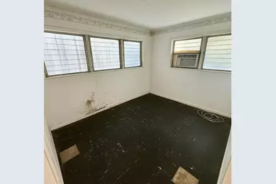 3520 Suncrest Road, Lake Worth, FL 33467 - Photo 5