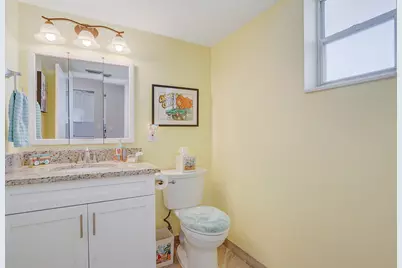 2724 N Garden Drive #302, Lake Worth, FL 33461 - Photo 7