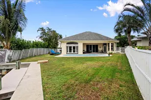 72 Waterway Rd, Jupiter, FL 33469 - Photo 33