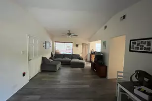 203 E Easy St, Fort Pierce, FL 34982 - Photo 9