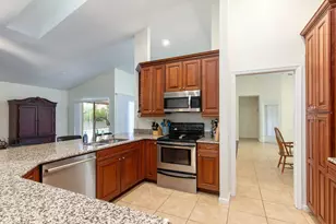 1741 Grantham Dr, Wellington, FL 33414 - Photo 5