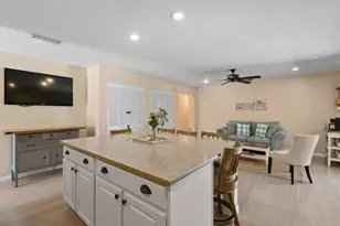 15739 N 75th Way N, Palm Beach Gardens, FL 33418 - Photo 11