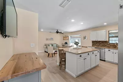 15739 N 75th Way N, Palm Beach Gardens, FL 33418 - Photo 13