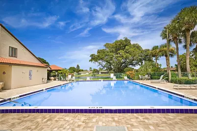 9 VÃ­a De Casas Sur #203, Boynton Beach, FL 33426 - Photo 13