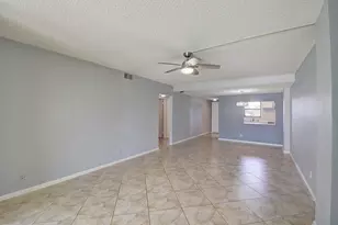 890 N Federal Hwy, Lantana, FL 33462 - Photo 13