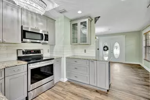 1791 SW Boeing St, Port Saint Lucie, FL 34953 - Photo 9