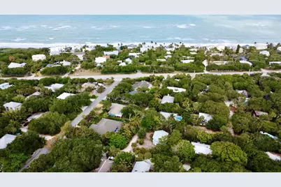 9460 Seagrape Drive, Vero Beach, FL 32963 - Photo 39