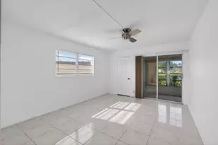1036 Hythe B, Boca Raton, FL 33434 - Photo 15