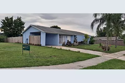 201 NE Solida Circle, Port Saint Lucie, FL 34983 - Photo 5