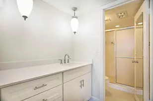 44 Yacht Club Dr, North Palm Beach, FL 33408 - Photo 17