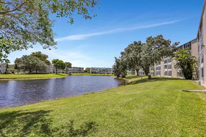 432 Grantham #B, Deerfield Beach, FL 33442 - Photo 27