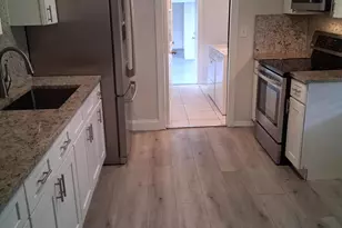 5815 Garden Ave, West Palm Beach, FL 33405 - Photo 9