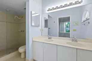 3003 Fairway Dr N, Jupiter, FL 33477 - Photo 9