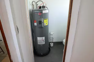 360 Kismet Ave, Pahokee, FL 33476 - Photo 7