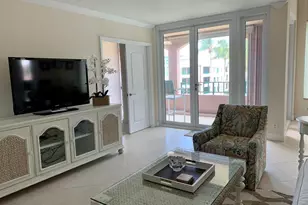 100 SE 5th Ph17 Ave SE, Boca Raton, FL 33432 - Photo 5