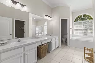 4205 Mast Ct, Land O Lakes, FL 34639 - Photo 19