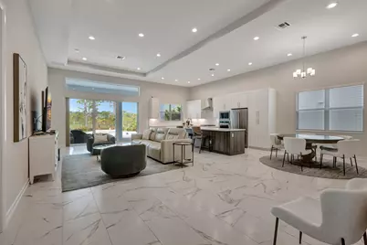 211 SE Calmo Circle, Port Saint Lucie, FL 34984 - Photo 7