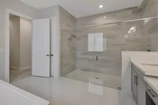 211 SE Calmo Circle, Port Saint Lucie, FL 34984 - Photo 17