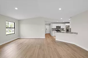 73 Las Casitas Ct, Fort Pierce, FL 34951 - Photo 25