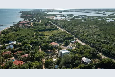 5 Miles North, , WI  - Photo 9