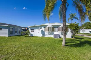 2 Galicia Ln, Port Saint Lucie, FL 34952 - Photo 25