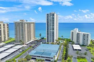 5420 N Ocean Dr, Singer Island, FL 33404 - Photo 29