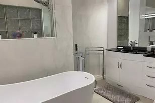 1920 S Club Dr, Wellington, FL 33414 - Photo 25