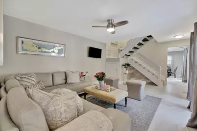 356 Prestwick Circle #3, Palm Beach Gardens, FL 33418 - Photo 5