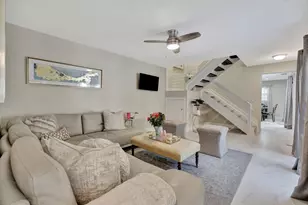 356 Prestwick Cir, Palm Beach Gardens, FL 33418 - Photo 5