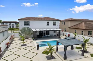 7165 NW Farnsworth Cir, Port Saint Lucie, FL 34987 - Photo 3