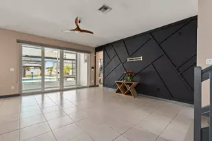 7165 NW Farnsworth Cir, Port Saint Lucie, FL 34987 - Photo 9