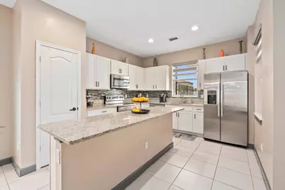 7165 NW Farnsworth Circle, Port Saint Lucie, FL 34987 - Photo 13
