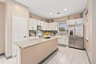 7165 NW Farnsworth Cir, Port Saint Lucie, FL 34987 - Photo 13